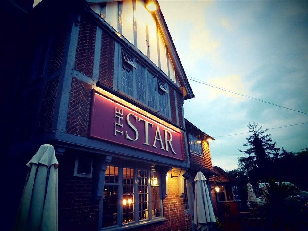 The Star Inn Lingfield Dış mekan fotoğraf